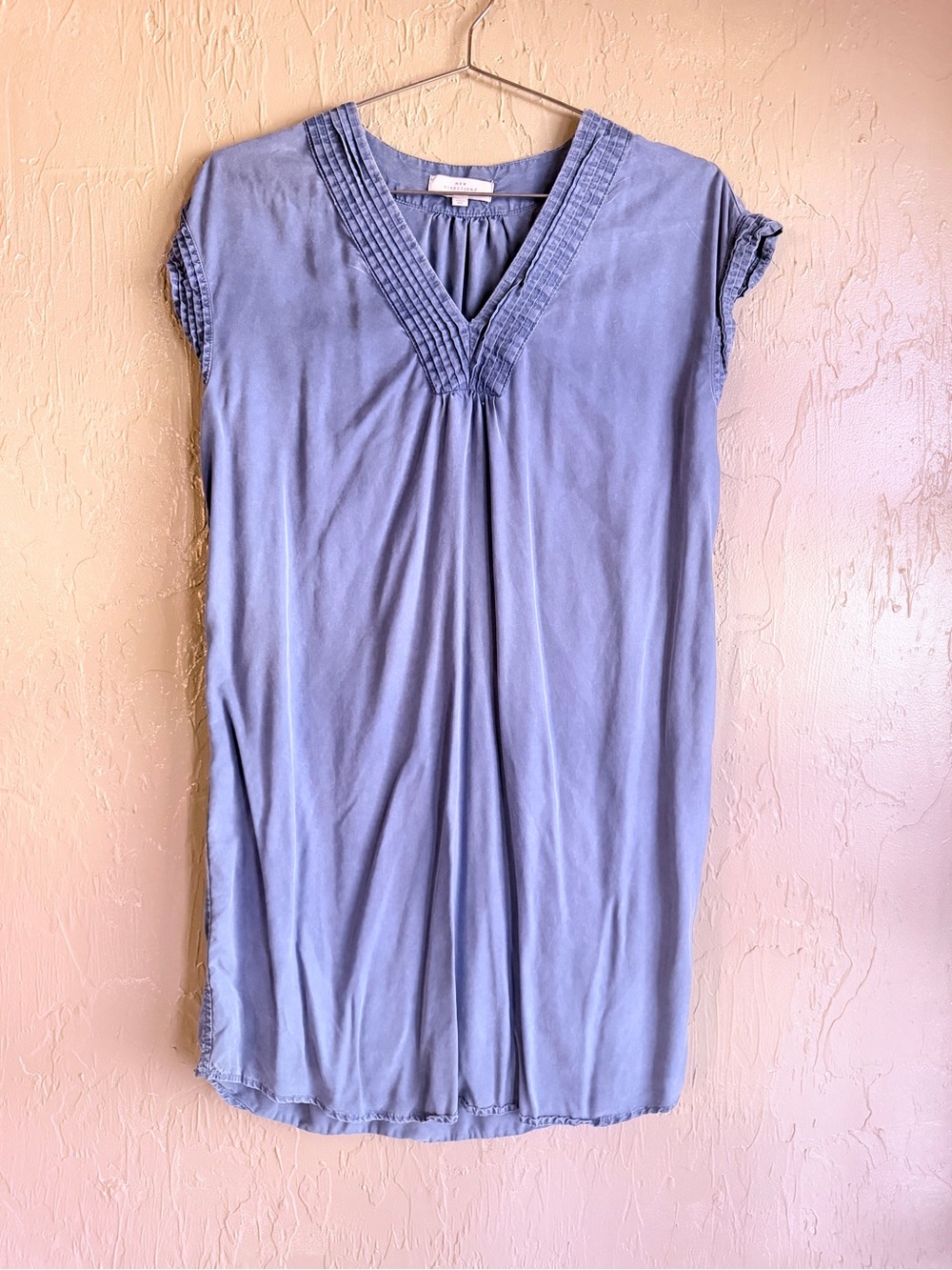 New Directions Womens Small Blue Lyocell Chambray Tunic Top Pintuck V Neck Boho
